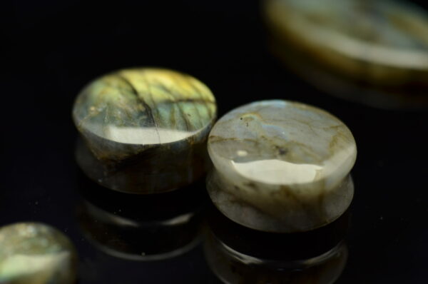 Natural Labradorite Plug