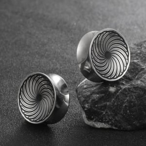 Stainless Steel Spiral Engraved Plugs - Imagen 6